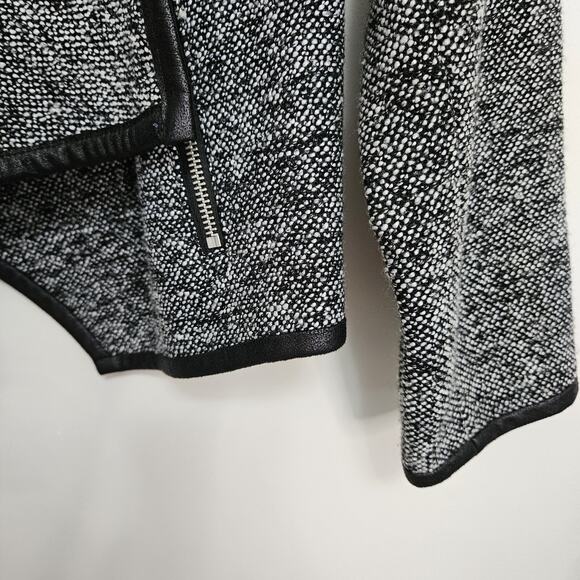 a.n.a. Open Front Moto Tweed Jacket Black White Woven Zippered Pockets XL - Picture 6 of 11